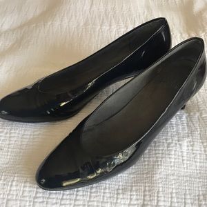 Stuart Weitzman Pumps